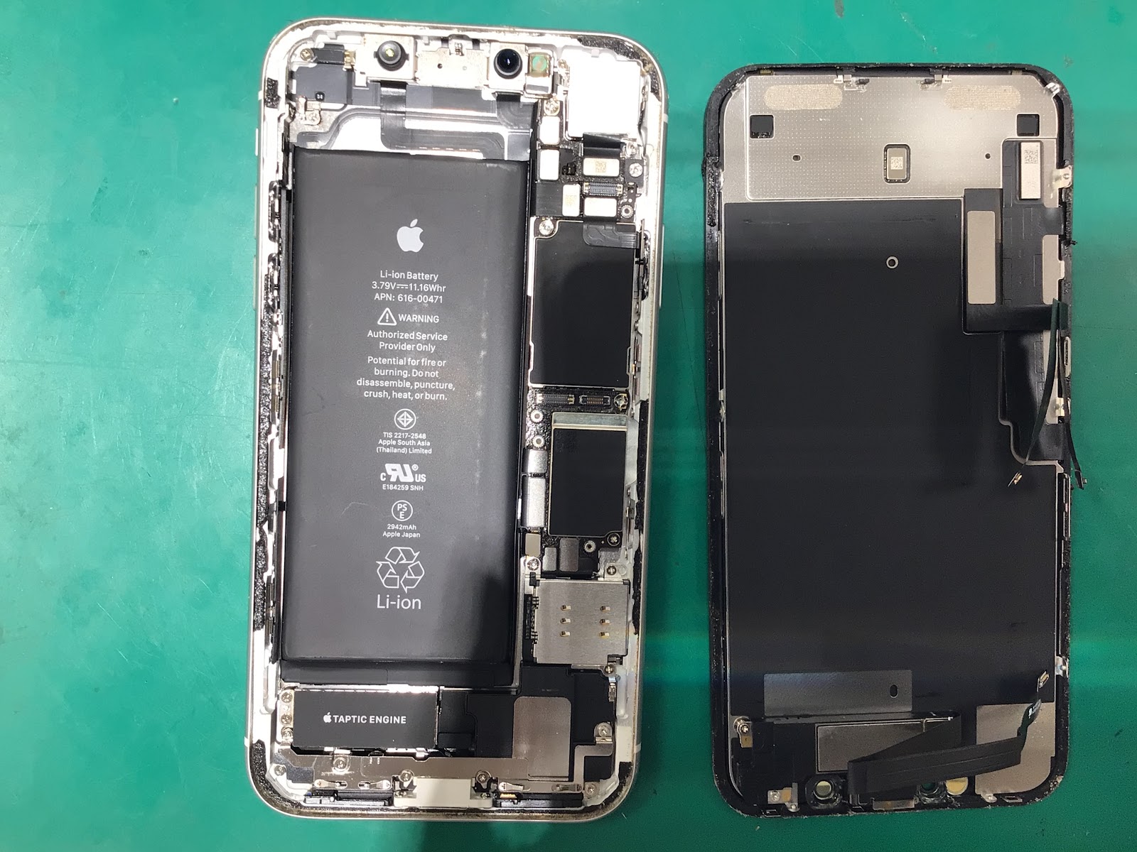 iPhoneXのバッテリー交換は、データそのまま・即日修理のスマホ修理工房　町田店へ！